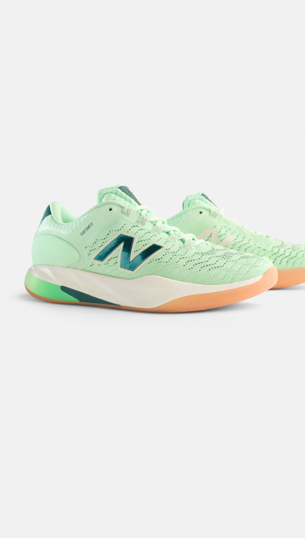 The Fresh Foam side view 